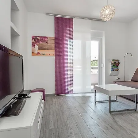 Ferienhaus House Moderna Pula