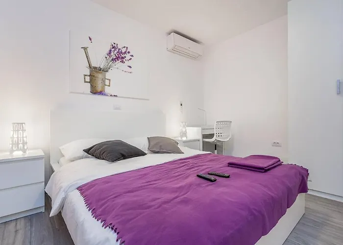 House Moderna Ferienhaus