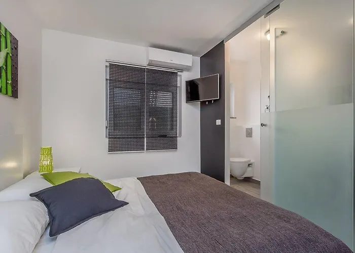 House Moderna Ferienhaus *