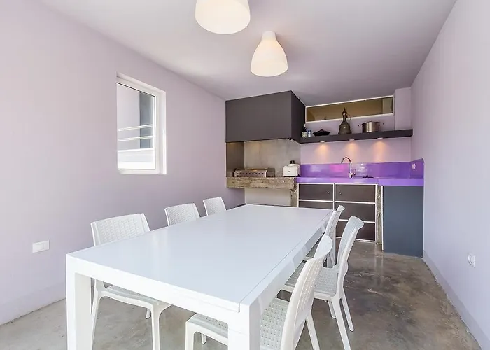 House Moderna Ferienhaus