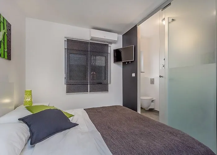 House Moderna *