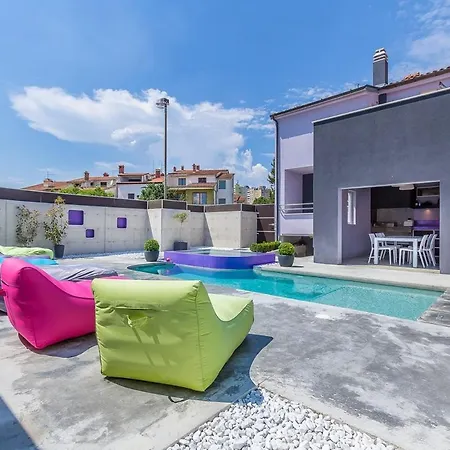 House Moderna