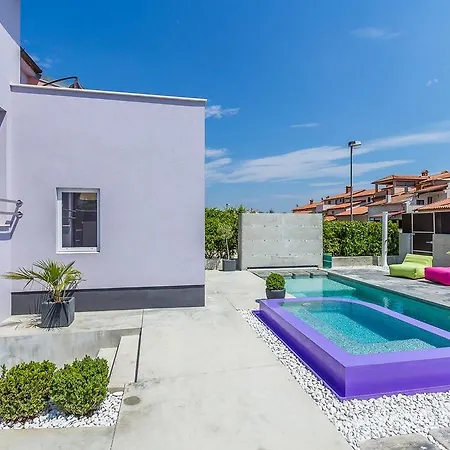 Holiday home Moderna Pula